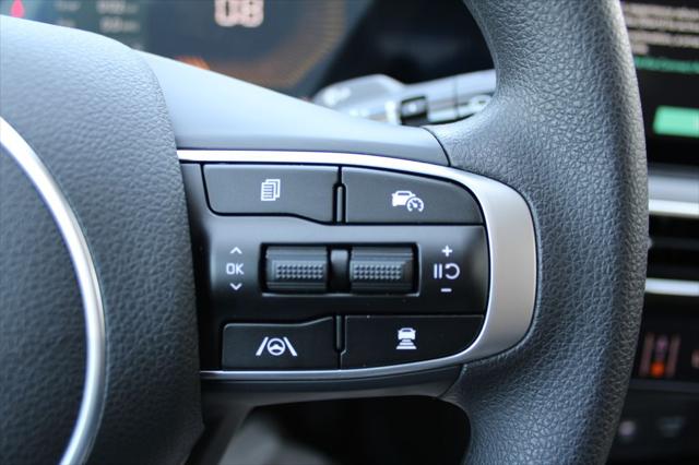 2026 Kia K5 LXS FWD