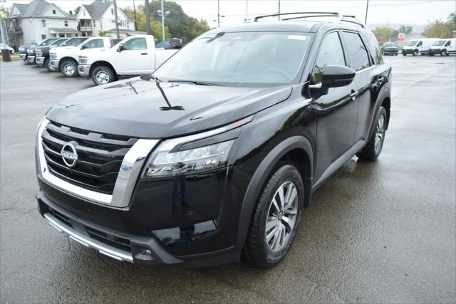 2025 Nissan Pathfinder SL 4WD