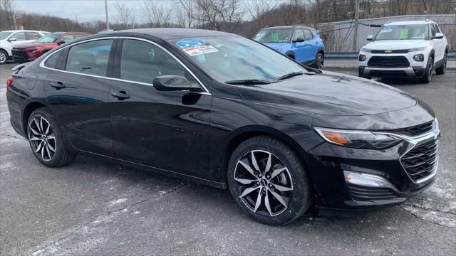 2021 Chevrolet Malibu FWD RS