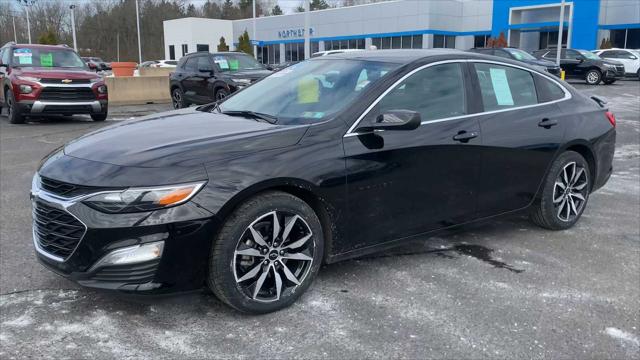 2021 Chevrolet Malibu FWD RS