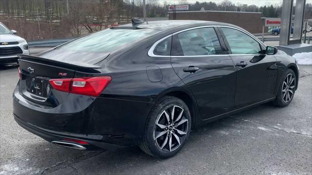 2021 Chevrolet Malibu FWD RS