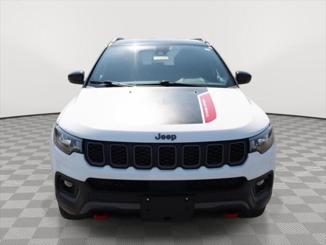 2025 Jeep Compass Trailhawk 4x4