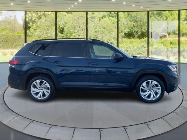 2022 Volkswagen Atlas 3.6L V6 SE w/Technology
