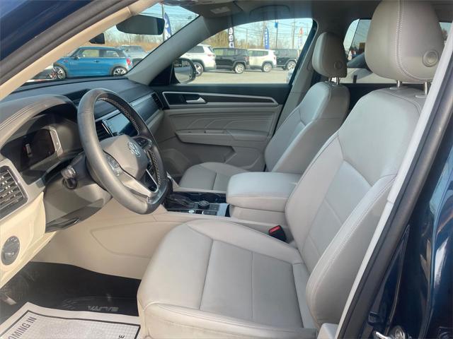 2022 Volkswagen Atlas 3.6L V6 SE w/Technology
