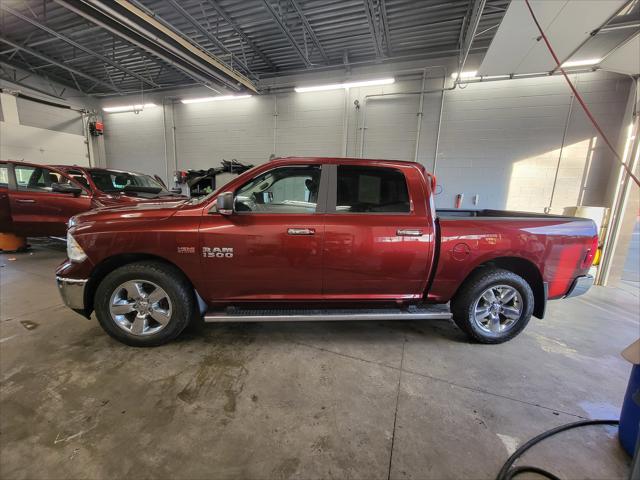 2017 RAM 1500 Big Horn Crew Cab 4x4 57 Box
