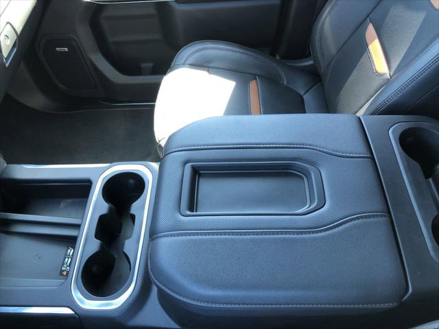 2021 GMC Sierra 1500 4WD Crew Cab Short Box AT4