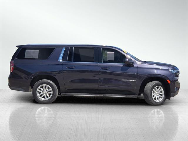 2024 Chevrolet Suburban 4WD LT