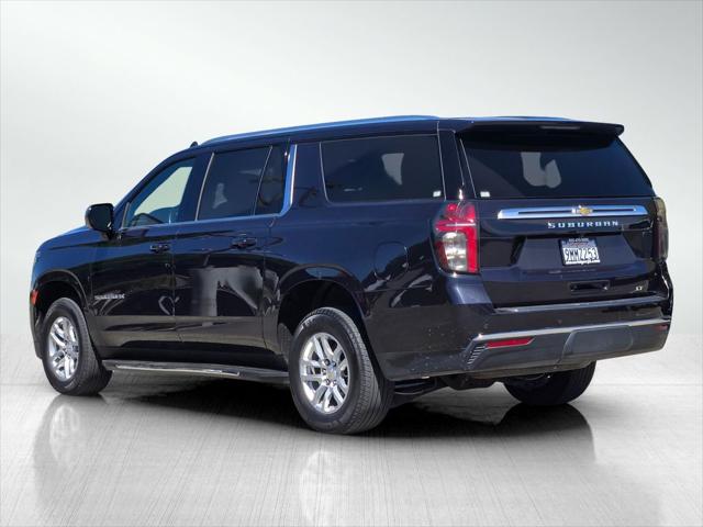 2024 Chevrolet Suburban 4WD LT