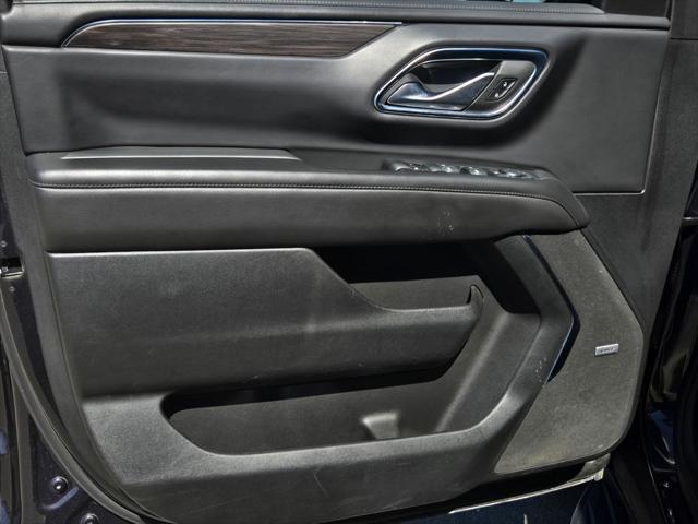2024 Chevrolet Suburban 4WD LT