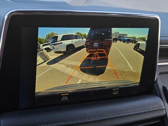 2024 Chevrolet Suburban 4WD LT