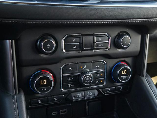 2024 Chevrolet Suburban 4WD LT