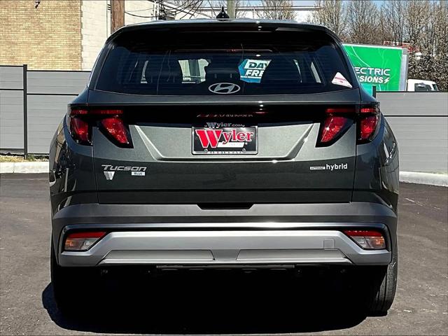 2026 Hyundai Tucson Hybrid Blue SE