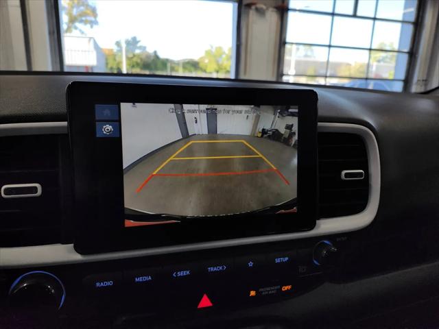 2026 Hyundai Venue SEL w/Two-Tone Roof