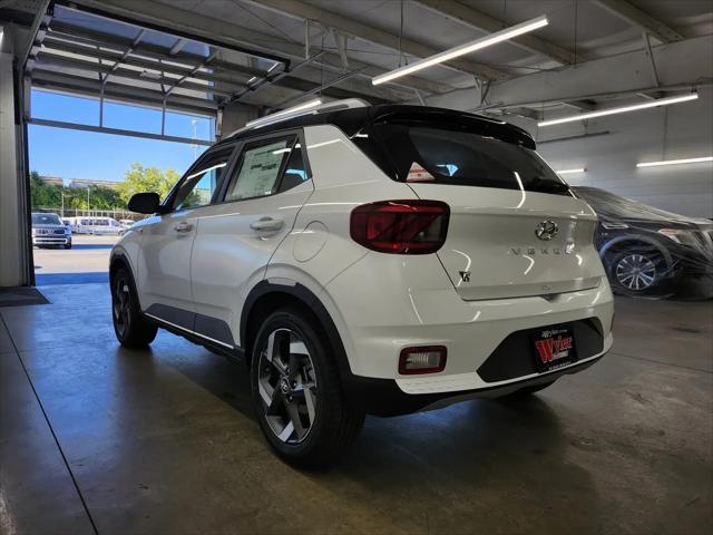 2026 Hyundai Venue SEL w/Two-Tone Roof