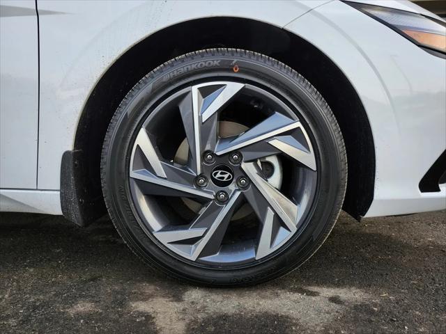 2026 Hyundai Elantra Hybrid Limited