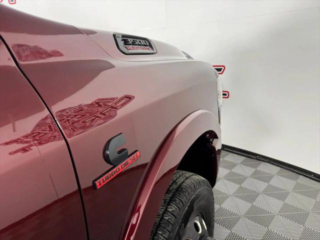 2021 Ram 3500 Limited Crew Cab 4x4 8' Box
