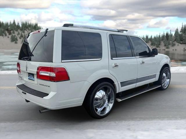 2008 Lincoln Navigator Base