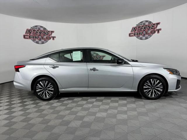 2024 Nissan Altima SV FWD