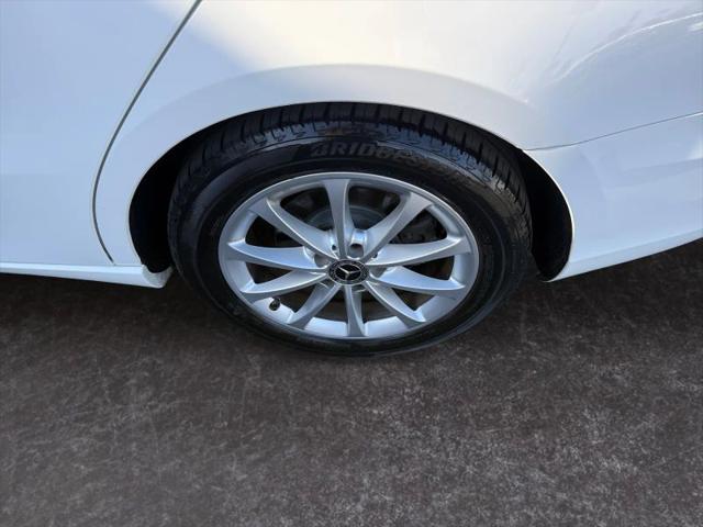 2021 Mercedes-Benz A 220 A 220