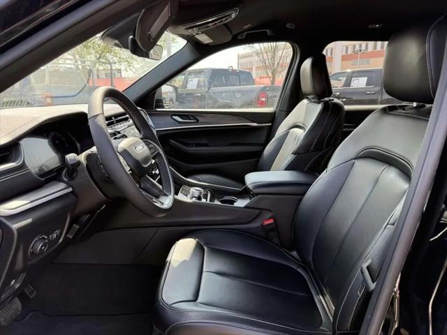 2025 Jeep Grand Cherokee L Limited 4x4