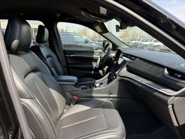2025 Jeep Grand Cherokee L Limited 4x4