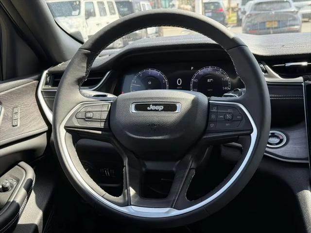 2025 Jeep Grand Cherokee L Limited 4x4