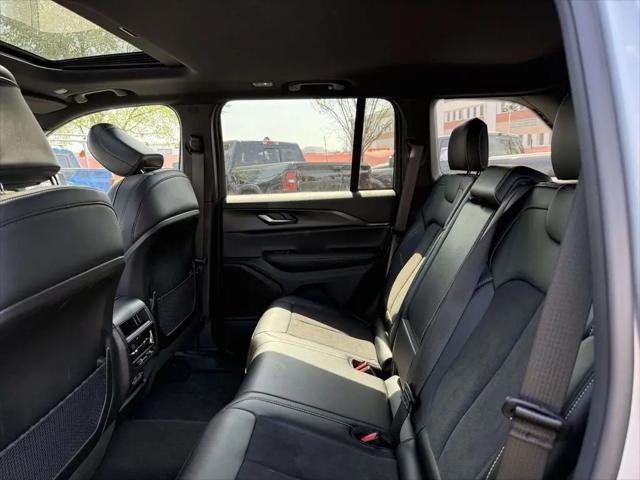 2025 Jeep Grand Cherokee Altitude X 4x4