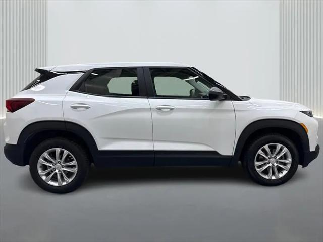2023 Chevrolet TrailBlazer AWD LS