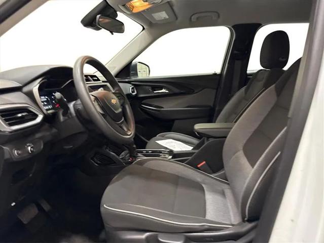 2023 Chevrolet TrailBlazer AWD LS