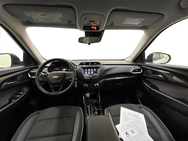 2023 Chevrolet TrailBlazer AWD LS