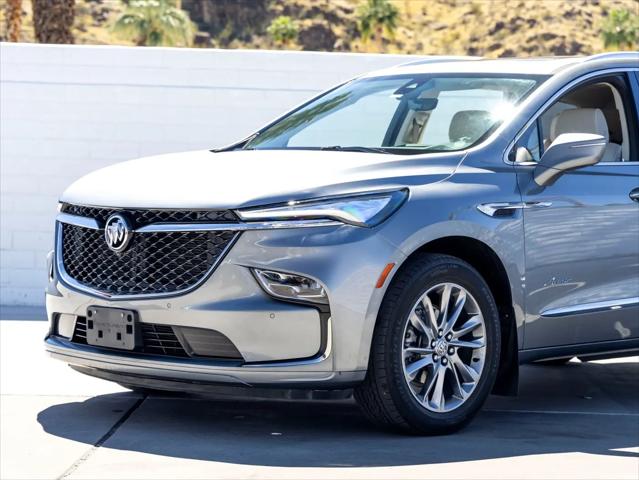 2023 Buick Enclave Avenir AWD
