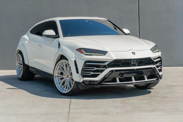 2019 Lamborghini Urus Base