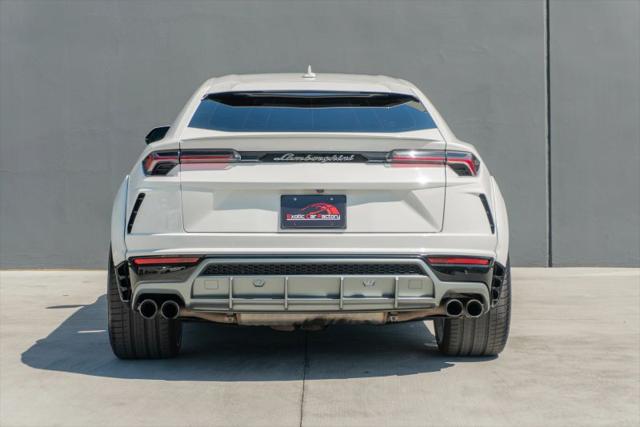 2019 Lamborghini Urus Base