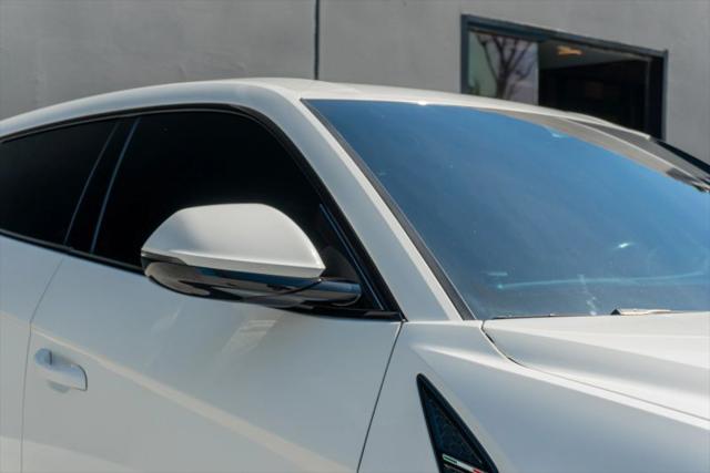 2019 Lamborghini Urus Base