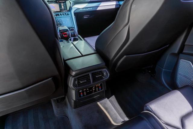 2019 Lamborghini Urus Base