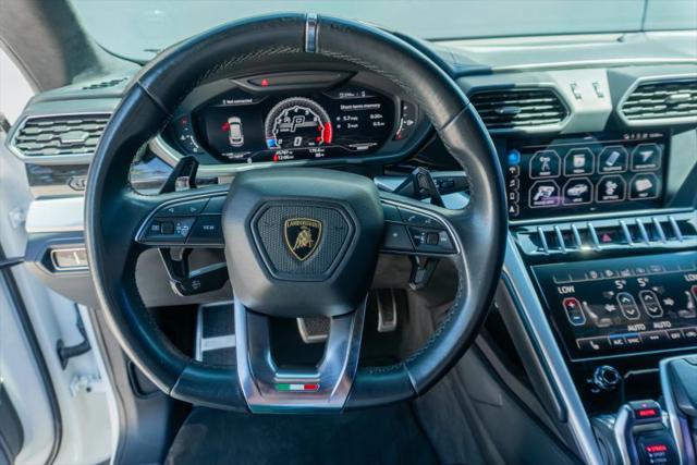 2019 Lamborghini Urus Base