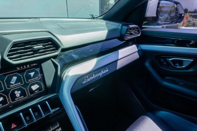 2019 Lamborghini Urus Base