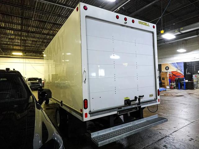 2022 Ford E-450 Cutaway Base