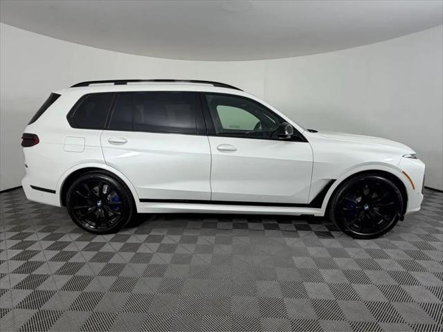 2026 BMW X7 M60i