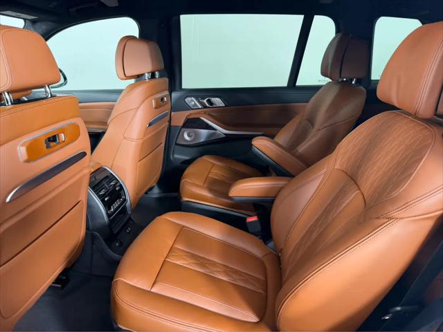 2026 BMW X7 M60i