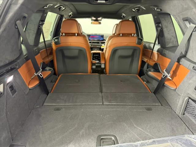 2026 BMW X7 M60i