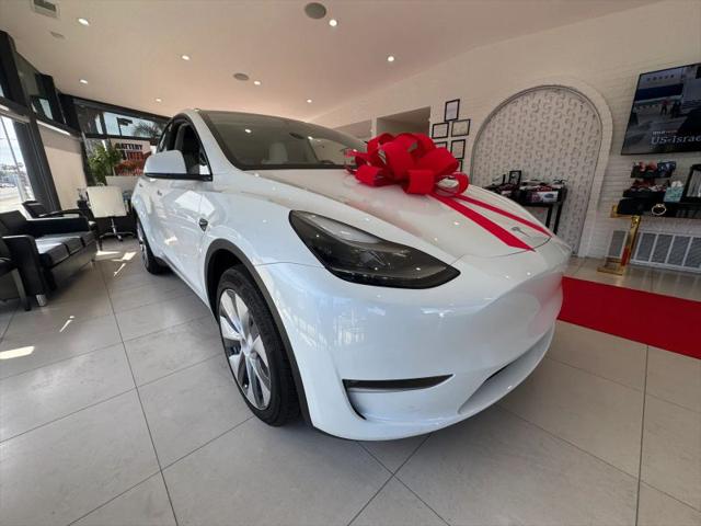 2024 Tesla Model Y Long Range Dual Motor All-Wheel Drive for sale in Newport Beach, CA