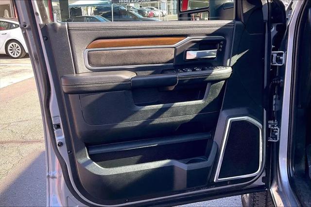 2024 Ram 2500 Laramie Crew Cab 4x4 6'4" Box