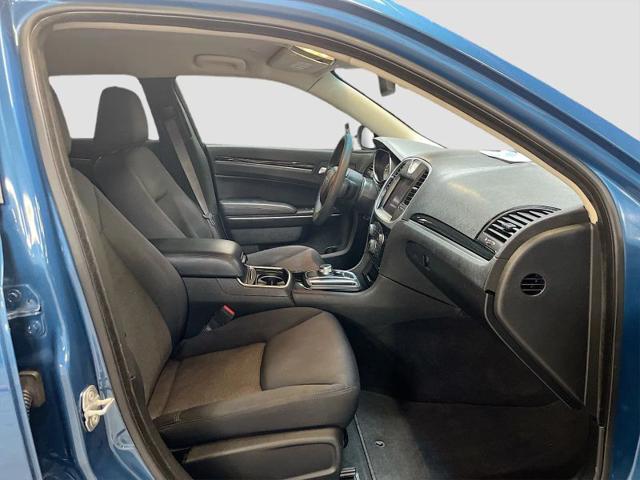 2023 Chrysler 300 Touring