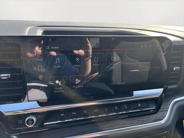 2026 GMC Sierra 1500 Crew Cab, Short Bed, SLT, 4WD