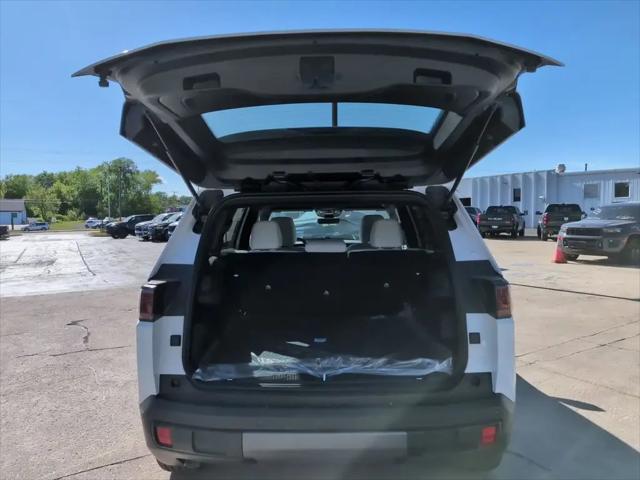 2026 Jeep Cherokee Laredo 4x4