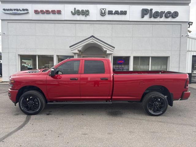 2026 RAM Ram 2500 RAM 2500 BLACK EXPRESS CREW CAB 4X4 8 BOX
