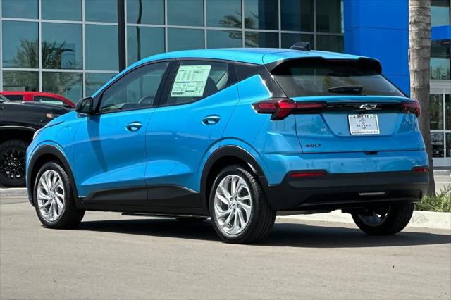 2027 Chevrolet Bolt LT FWD