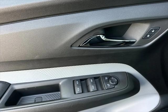 2027 Chevrolet Bolt LT FWD