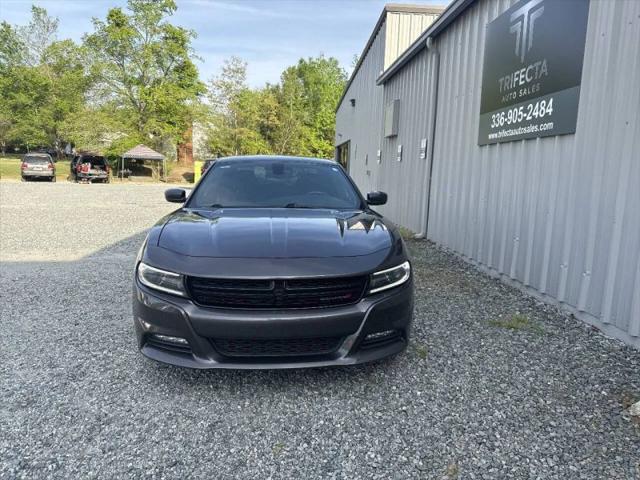 2016 Dodge Charger SXT